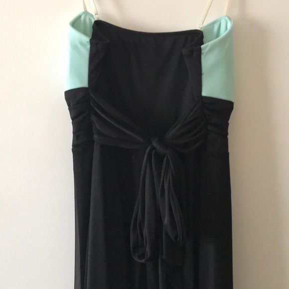 Junior girls semi formal dress - Picture 3 of 4